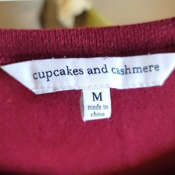 Cupcakes and Cashmere Longsleeve Knit Top Size Medium - Picture 6 of 7